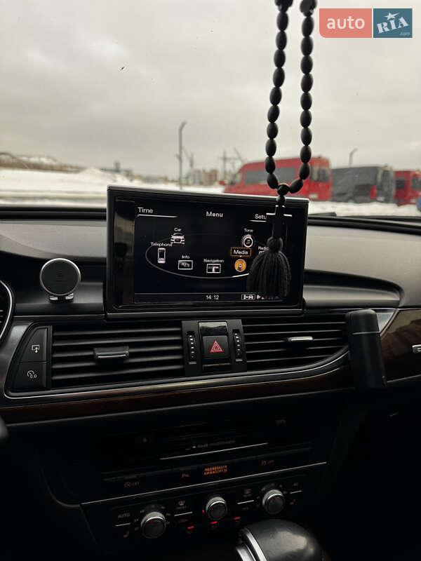 Седан Audi A6 2013 в Ровно