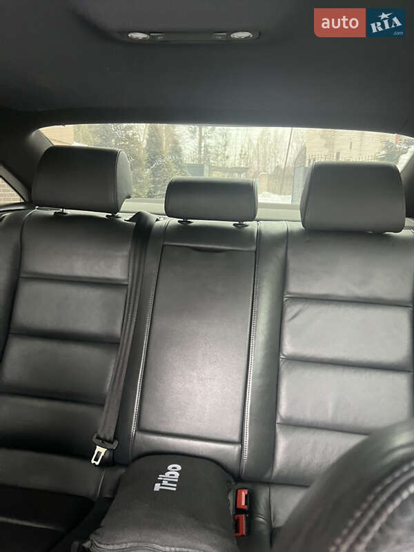 Седан Audi A6 2008 в Дубровиці