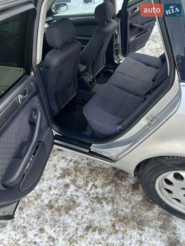 Универсал Audi A6 2003 в Харькове