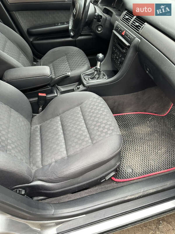 Универсал Audi A6 2003 в Радехове фото 13 Универсал Audi A6 2003 в Радехове