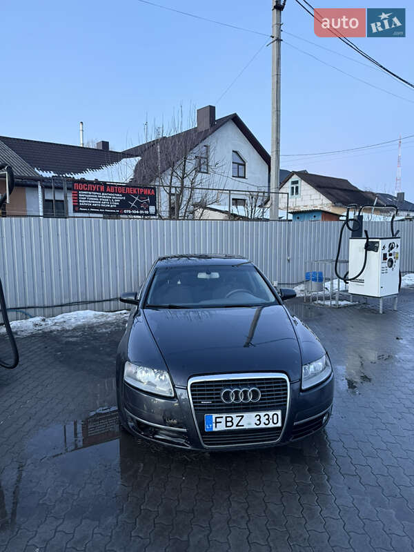 Седан Audi A6 2004 в Луцке