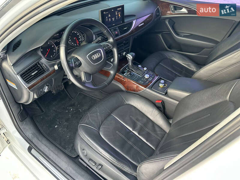 Седан Audi A6 2014 в Львове