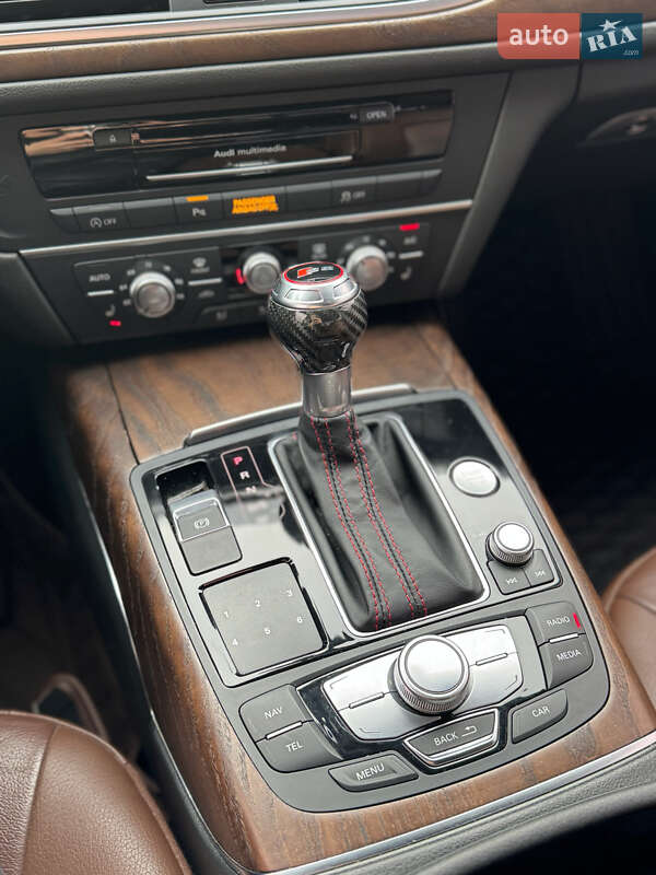 Седан Audi A6 2014 в Киеве