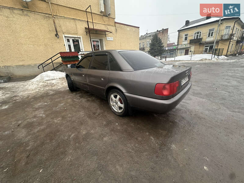 Седан Audi A6 1996 в Копычинце