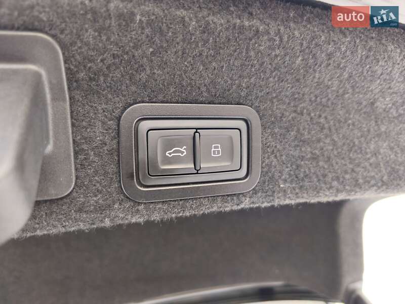 Седан Audi A6 2021 в Києві