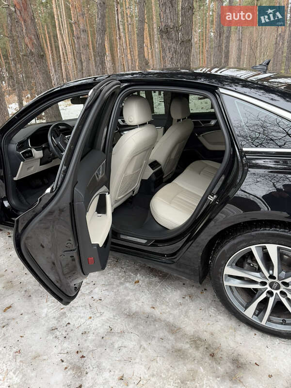 Седан Audi A6 2023 в Києві