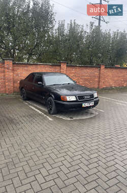 Седан Audi A6 1994 в Ужгороді