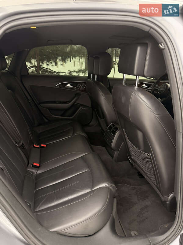 Седан Audi A6 2015 в Киеве