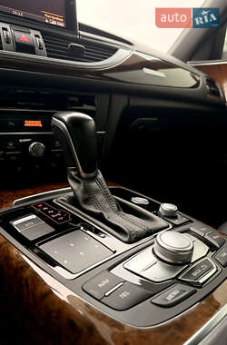 Седан Audi A6 2015 в Киеве
