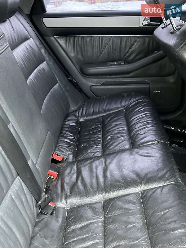 Універсал Audi A6 1999 в Кропивницькому