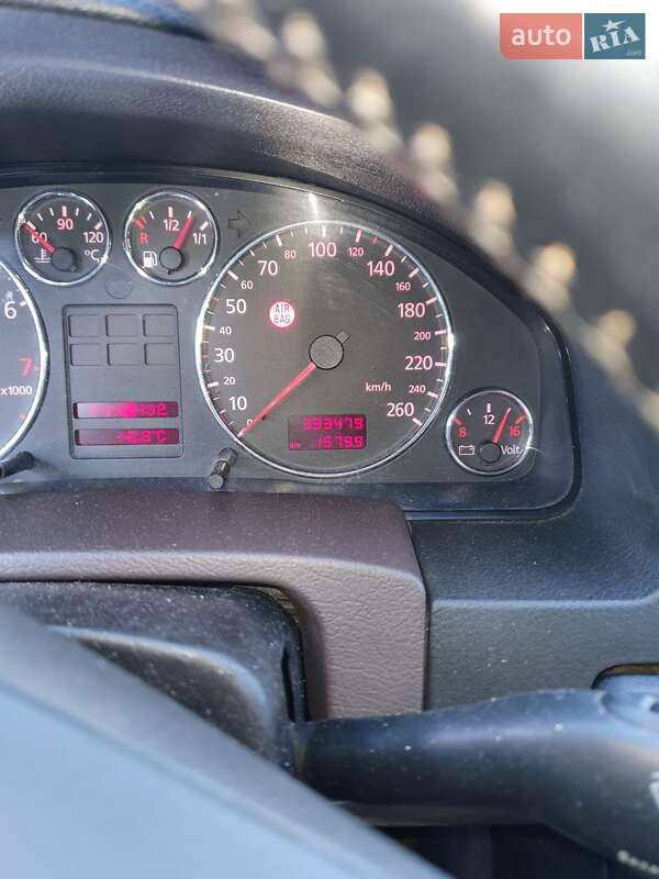 Седан Audi A6 1998 в Одессе