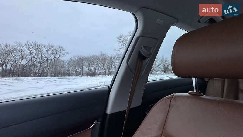 Седан Audi A6 2004 в Гощі