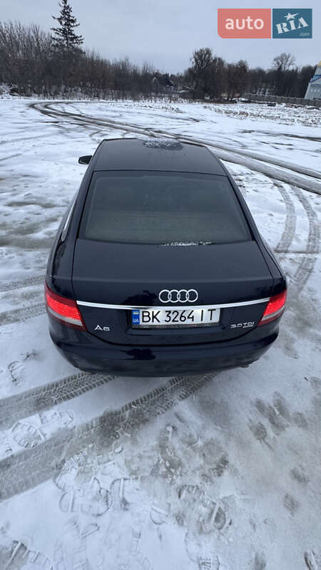 Седан Audi A6 2004 в Гощі