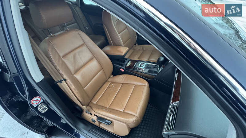 Седан Audi A6 2004 в Гощі
