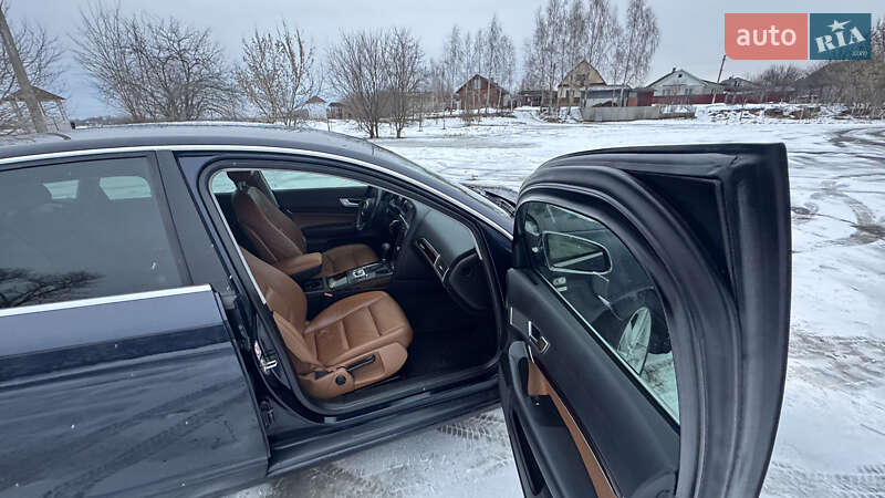 Седан Audi A6 2004 в Гощі