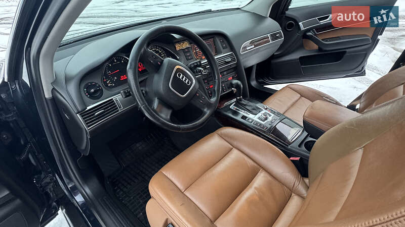 Седан Audi A6 2004 в Гощі
