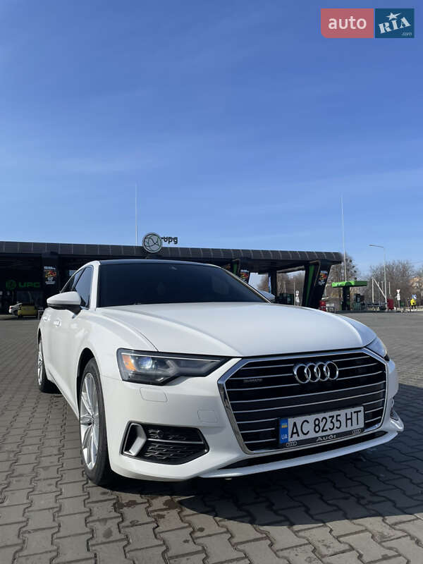 Седан Audi A6 2019 в Луцке