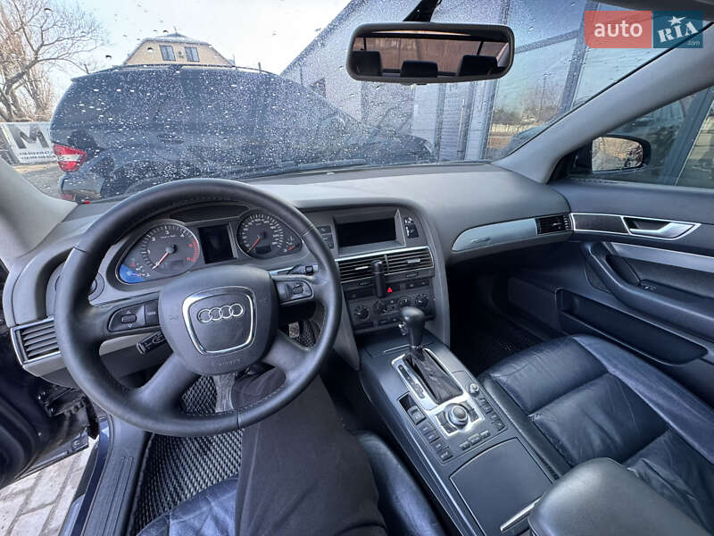 Седан Audi A6 2006 в Новоселице