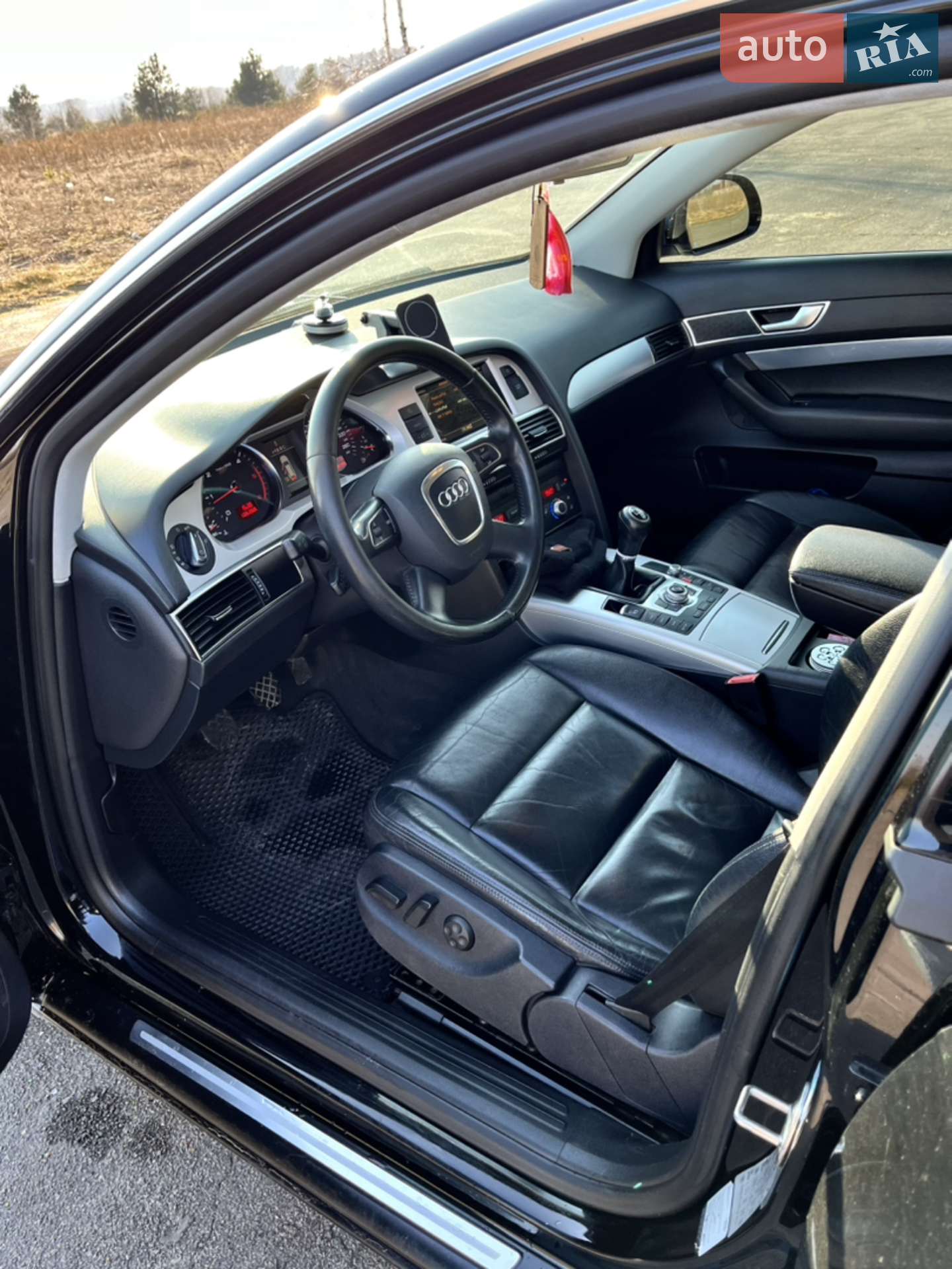 2010 Audi A6 - мініатюра 11