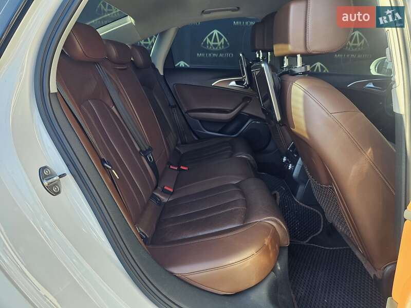 Седан Audi A6 2015 в Киеве