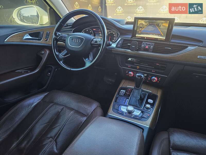 Седан Audi A6 2015 в Киеве