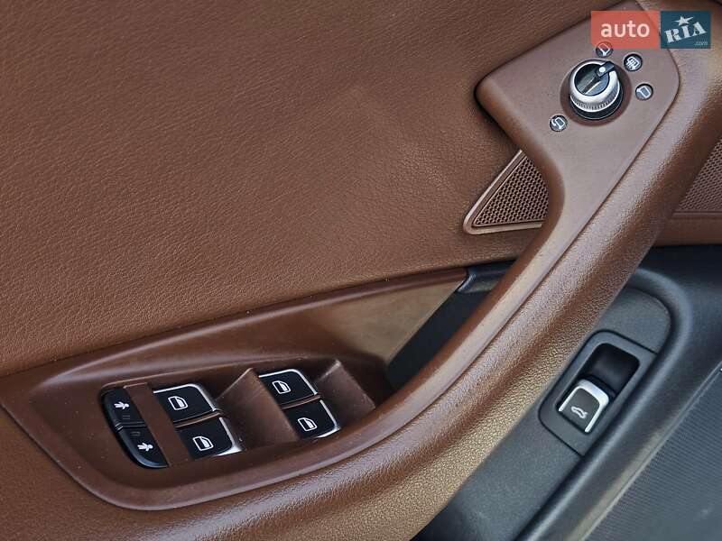 Седан Audi A6 2015 в Киеве