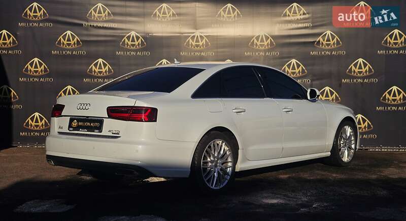 Седан Audi A6 2015 в Киеве