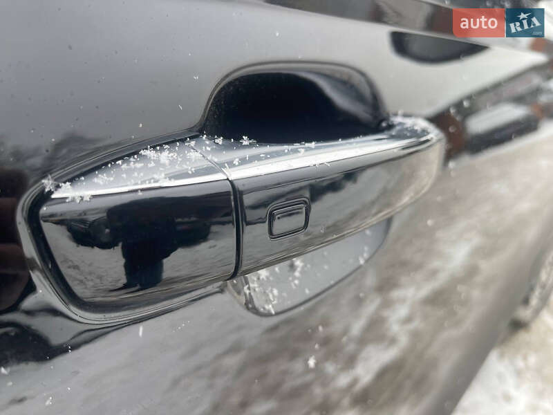 Седан Audi A6 2014 в Киеве