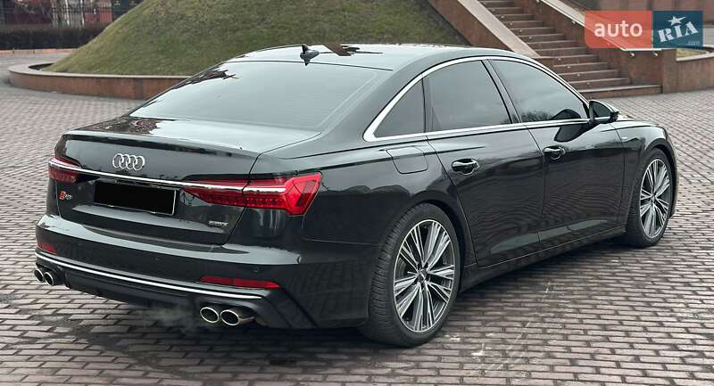 Седан Audi A6 2018 в Днепре