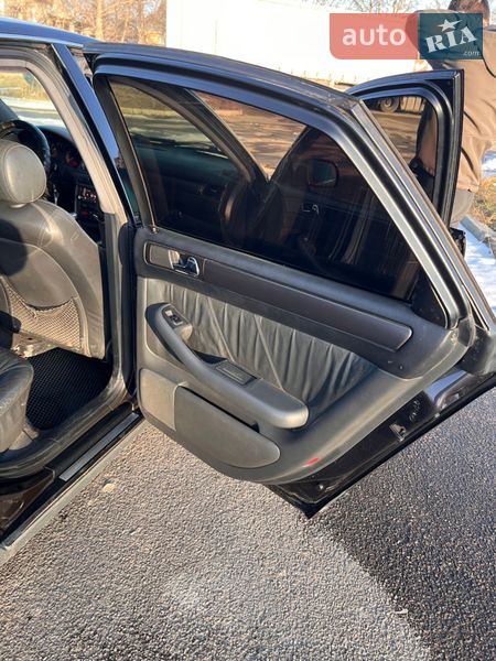 Седан Audi A6 1999 в Чемерівцях