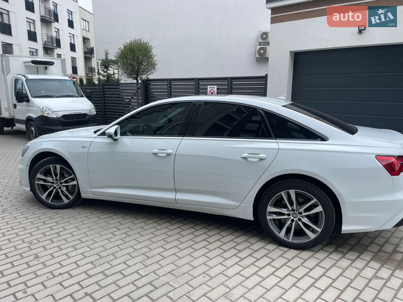 Седан Audi A6 2019 в Львове