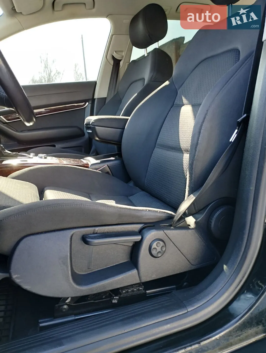 2011 Audi A6 - мініатюра 13