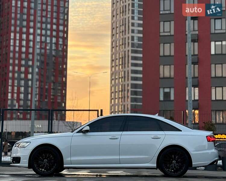 Седан Audi A6 2016 в Киеве