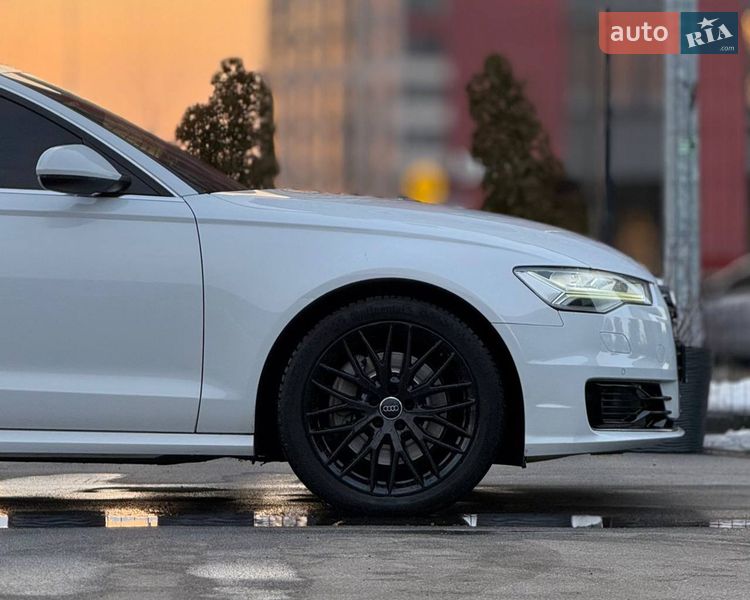 Седан Audi A6 2016 в Киеве