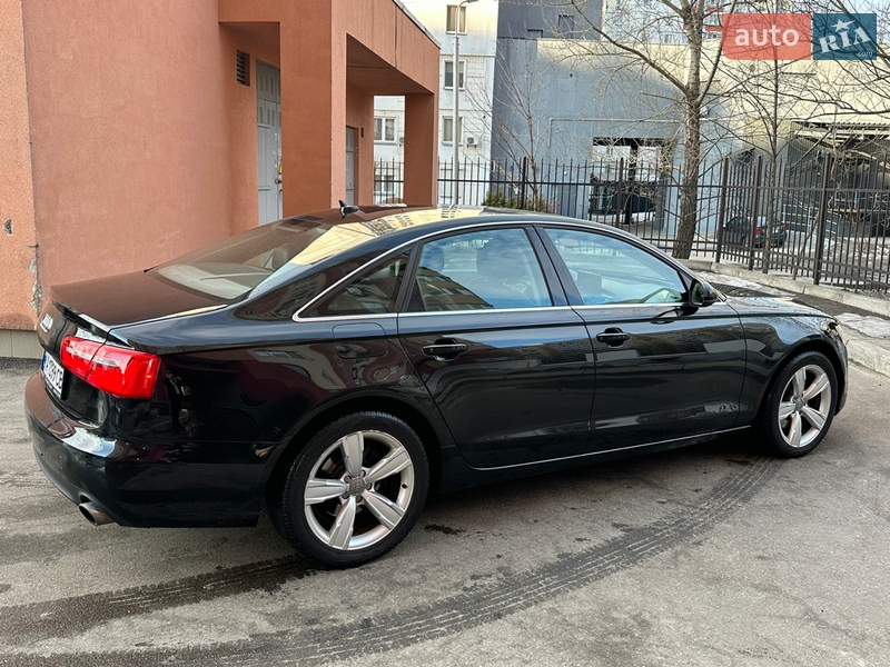 Седан Audi A6 2012 в Киеве