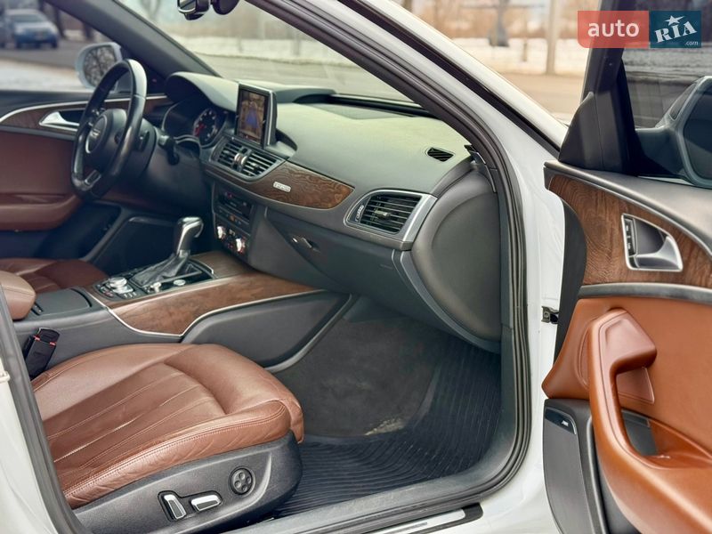 Седан Audi A6 2015 в Николаеве