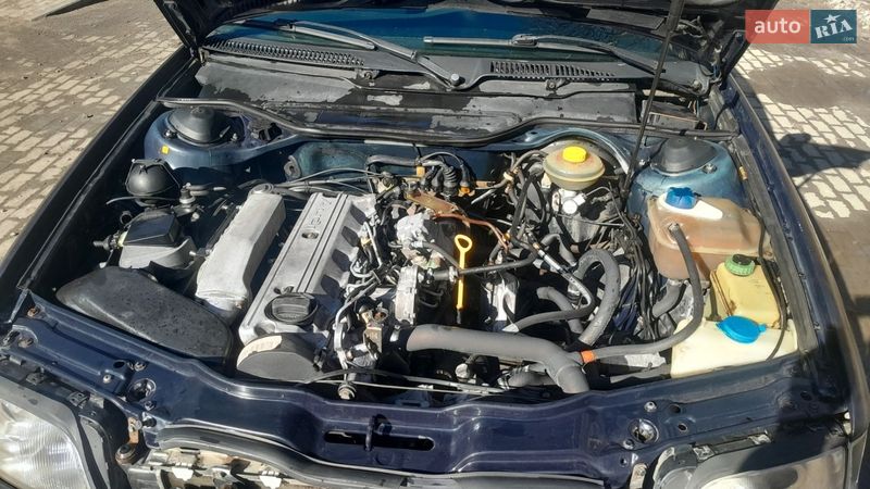 Седан Audi A6 1995 в Кременці