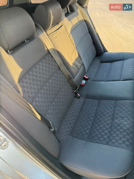 Универсал Audi A6 2002 в Луцке