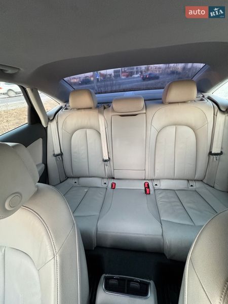 Седан Audi A6 2015 в Львові
