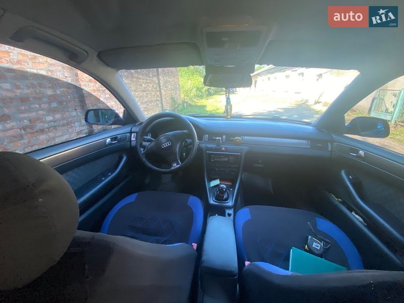 Универсал Audi A6 2001 в Волочиске