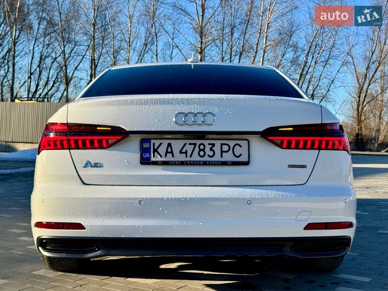 Седан Audi A6 2022 в Киеве