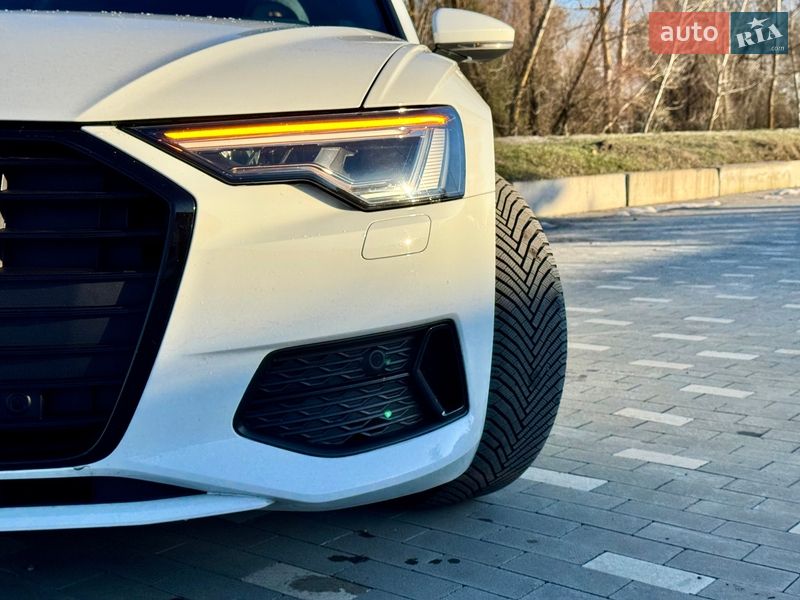 Седан Audi A6 2022 в Киеве