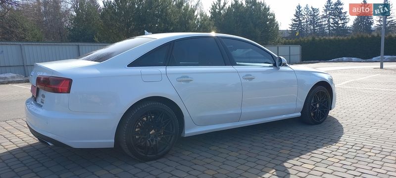 Седан Audi A6 2015 в Луцке