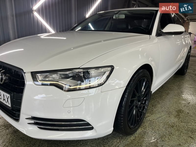 Седан Audi A6 2012 в Кривому Розі