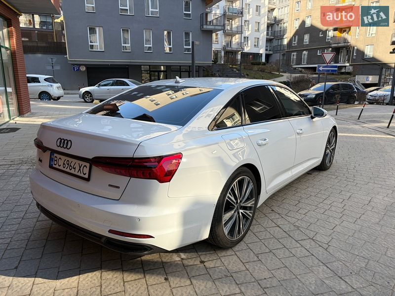 Седан Audi A6 2023 в Львове