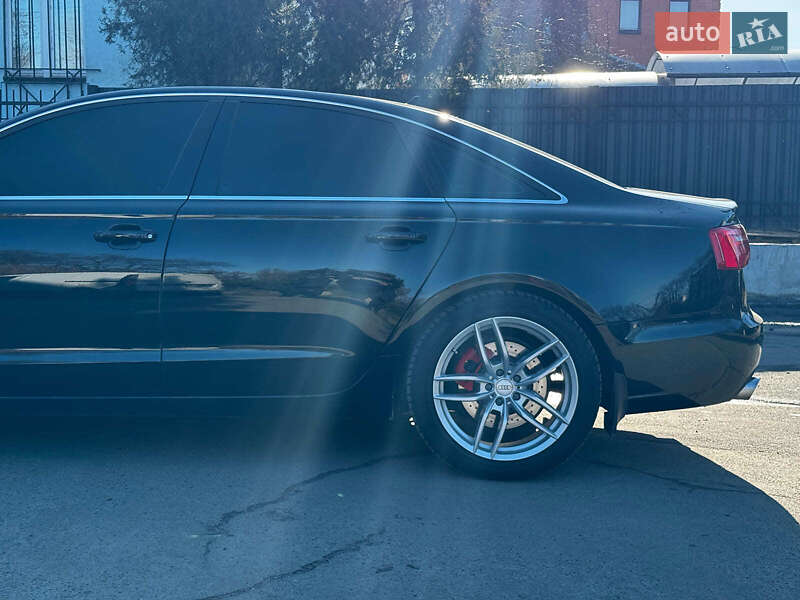 Седан Audi A6 2013 в Киеве
