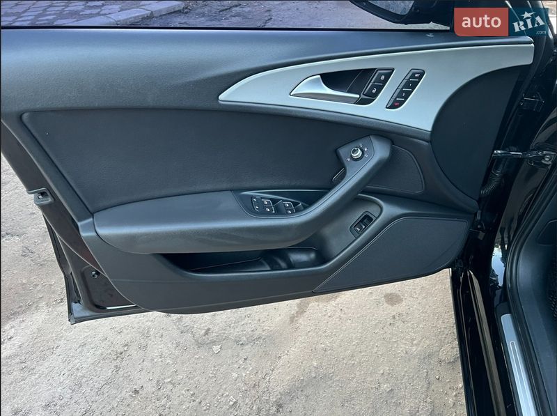 Седан Audi A6 2013 в Краснограді