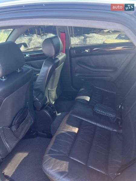 Седан Audi A6 2000 в Черновцах