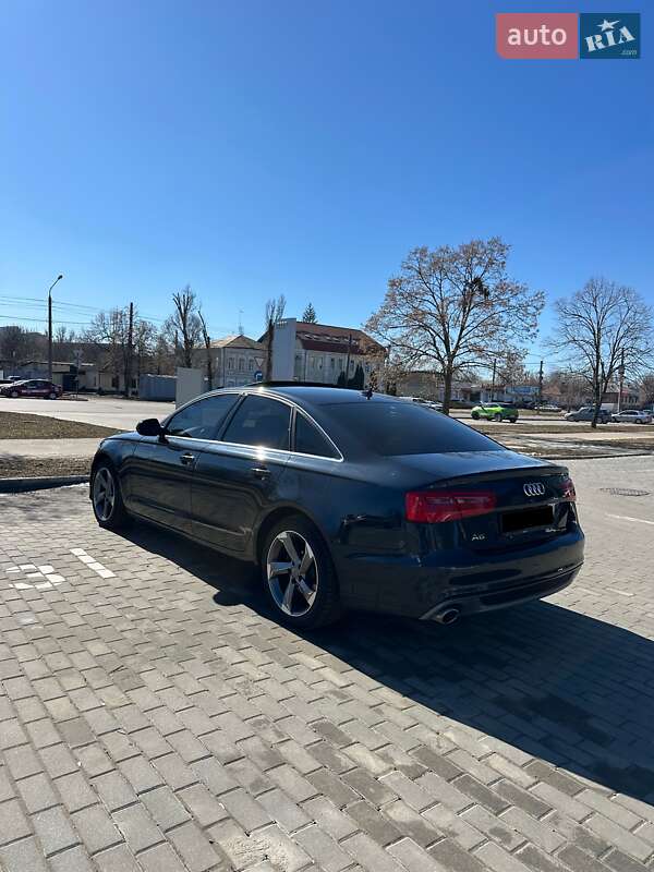 Седан Audi A6 2012 в Києві