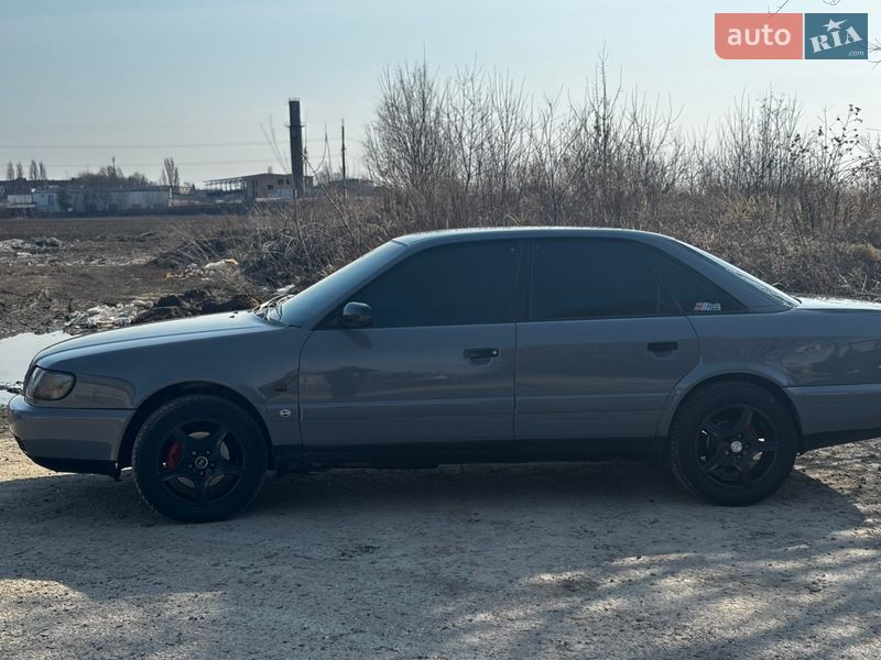 Седан Audi A6 1997 в Ровно